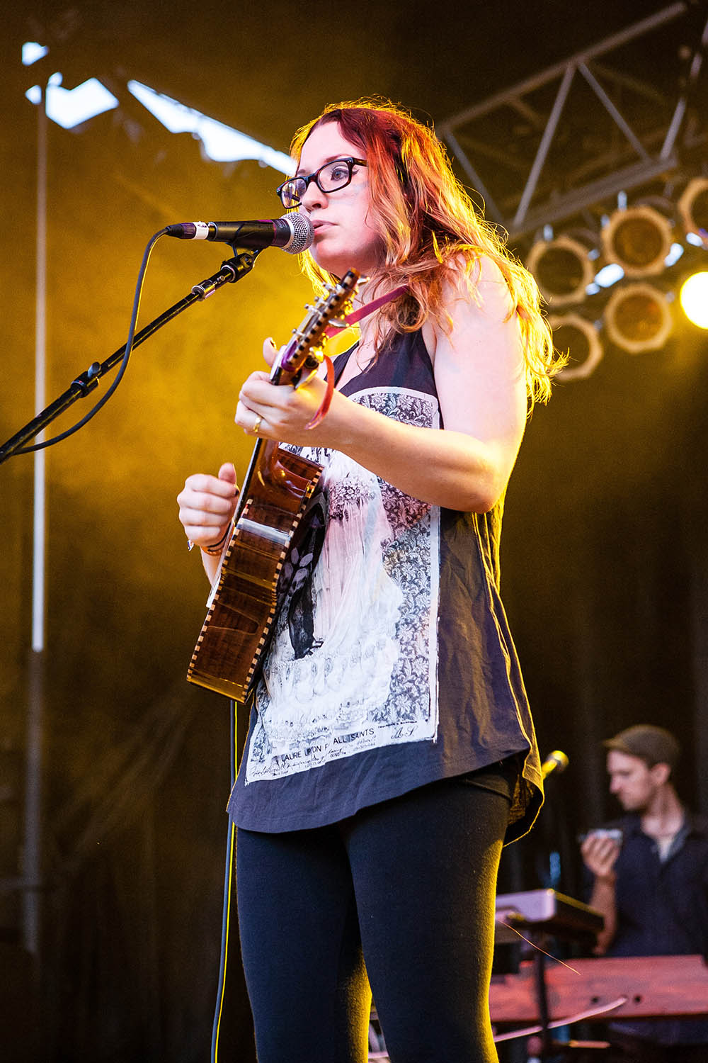 Ingrid Michaelson playing ukulele